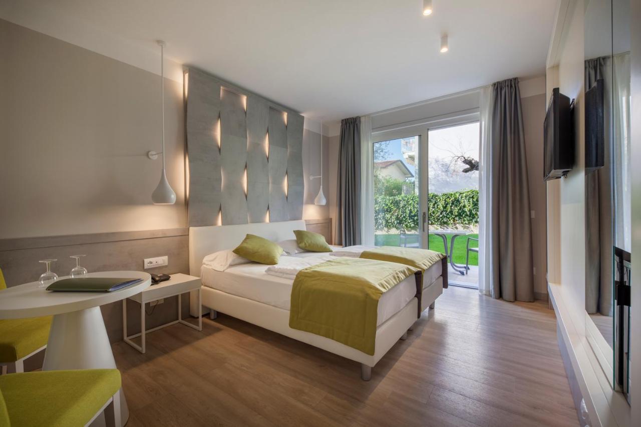 Hotel Villa Olivo Resort 3S Bardolino Kültér fotó