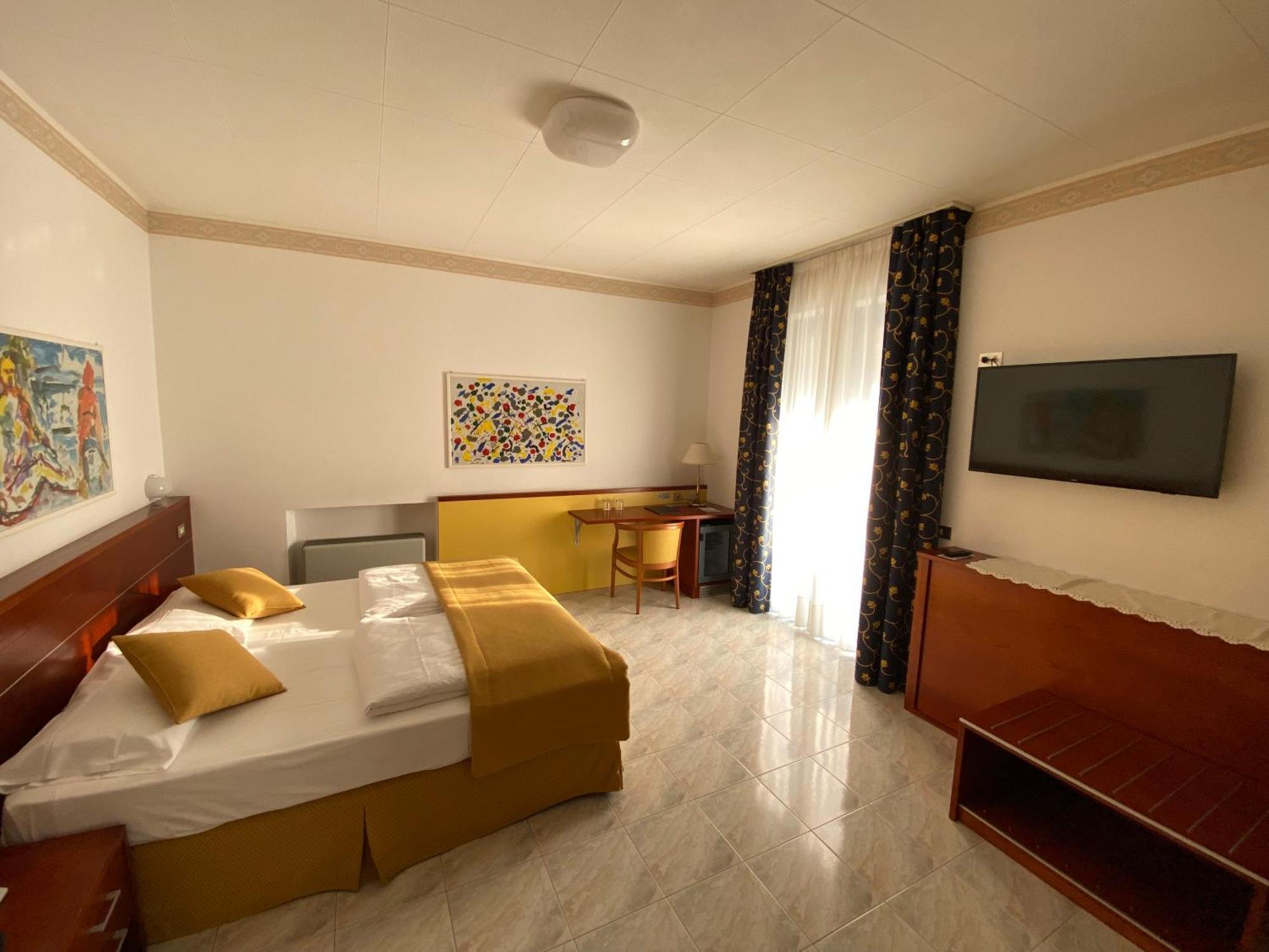 Hotel Villa Olivo Resort 3S Bardolino Kültér fotó