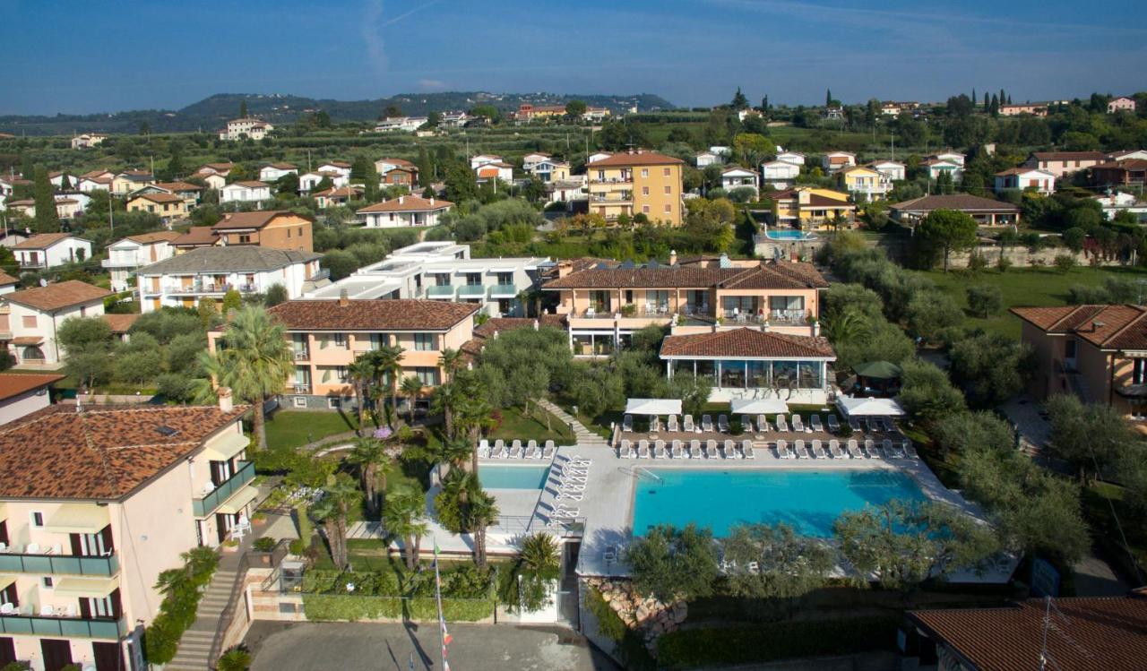 Hotel Villa Olivo Resort 3S Bardolino Kültér fotó