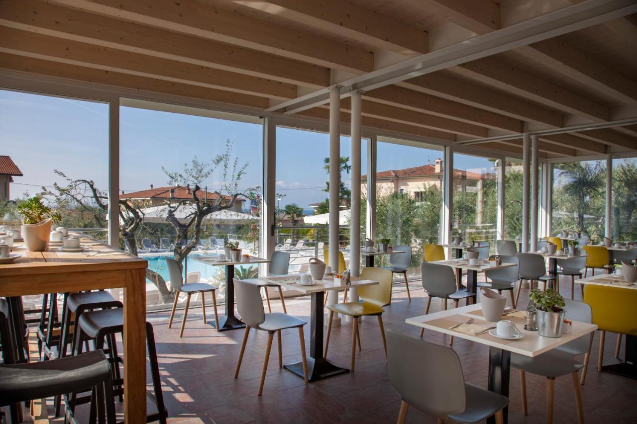 Hotel Villa Olivo Resort 3S Bardolino Kültér fotó